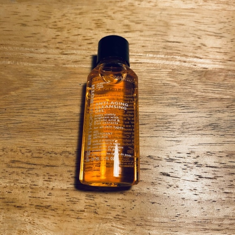 🎀2/20🎀 30ML Peter Thomas Roth Cleansing Gel Mini - Picture 2 of 5